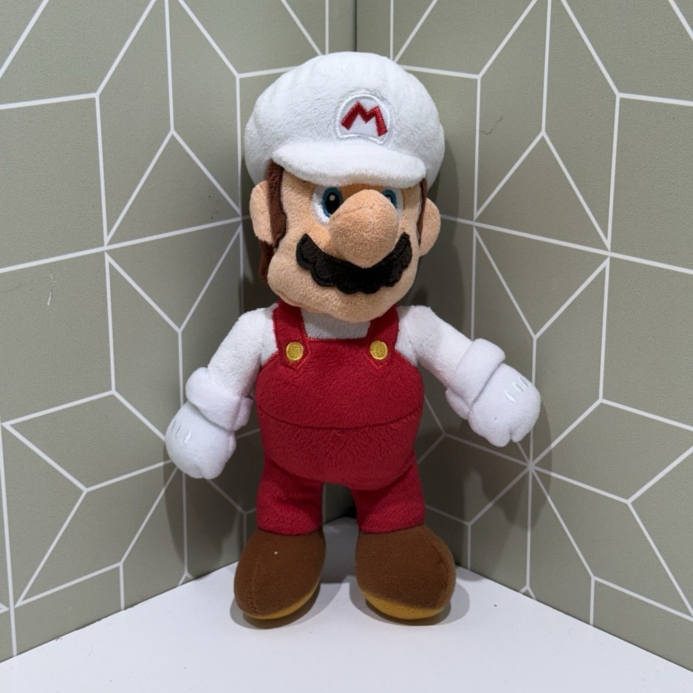 Jakks Pacific 2021 World of Nintendo Super Mario Plush - FIRE MARIO (9.‎ inch)